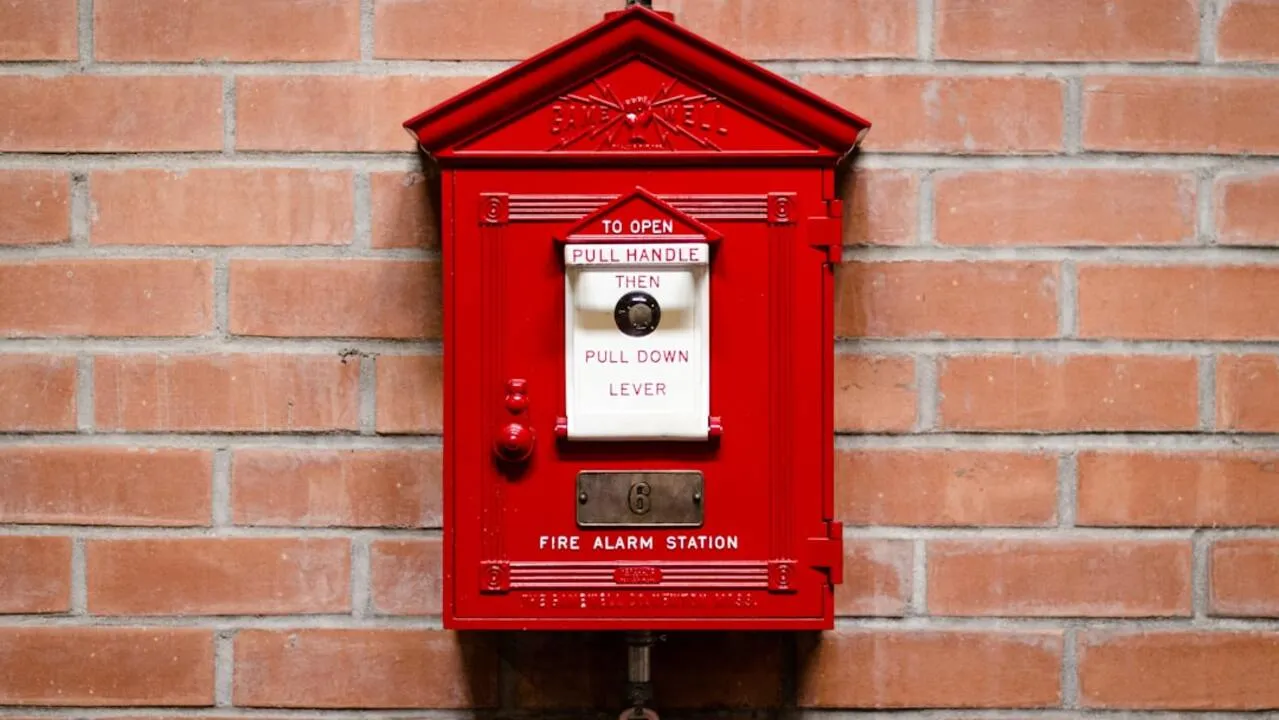 24/7 alarm monitoring service for Houston properties